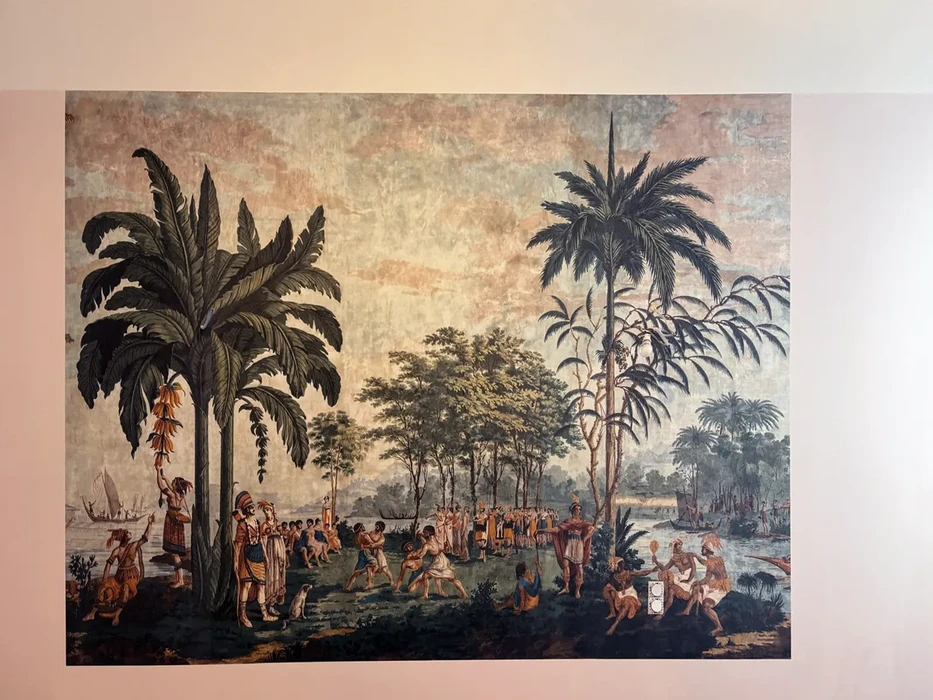 Intérieur familial chaleureux avec enfants jouant au sol